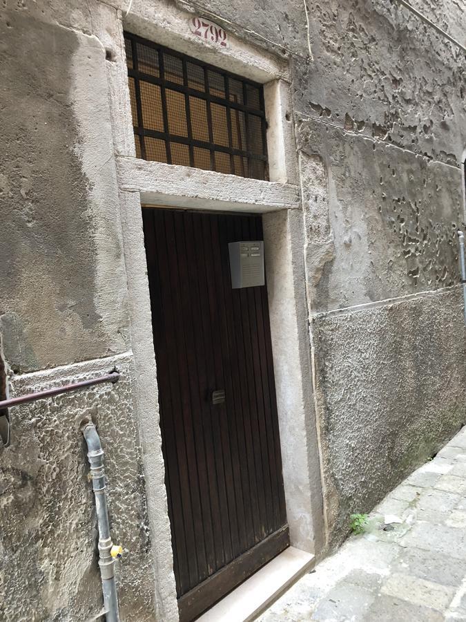 Calle Annunziata Venetië Buitenkant foto